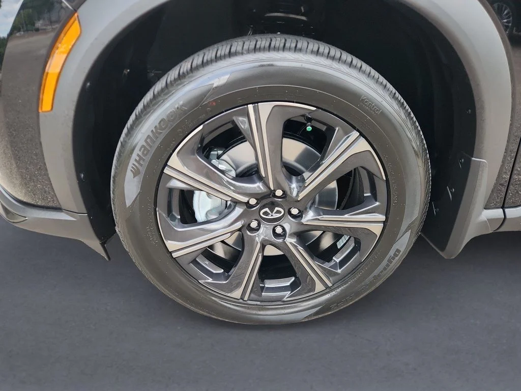 New 2027 2T MNRL BLK INFINITI Autograph AWD image 8