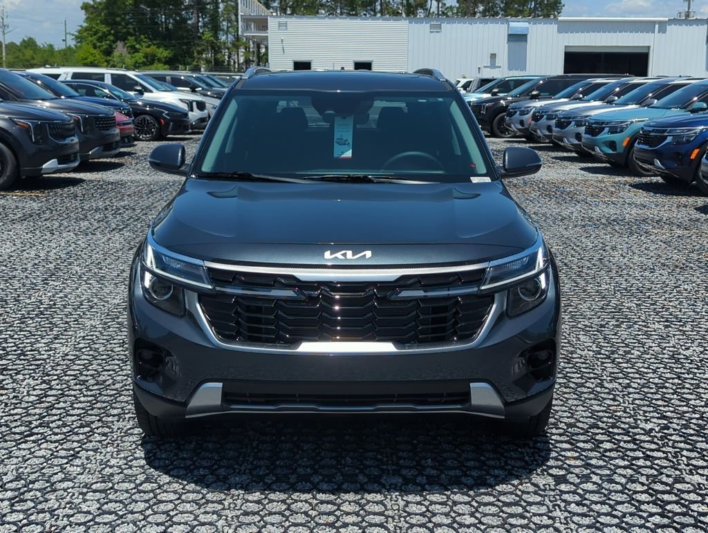 New 2026 Gravity Gray Kia EX image 10