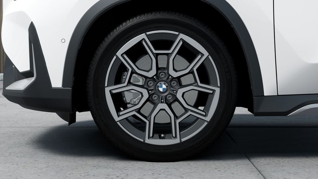 New 2026 Alpine White BMW xDrive28i image 33