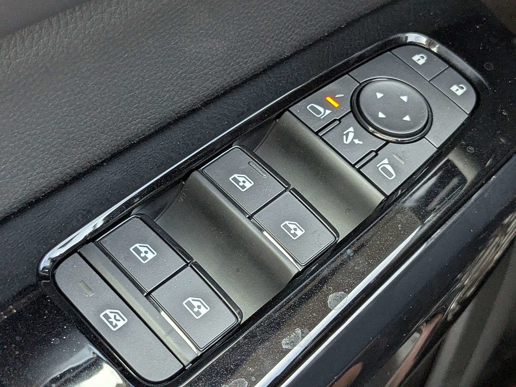 New 2026 Boulder Gray Pearl Nissan Platinum image 25