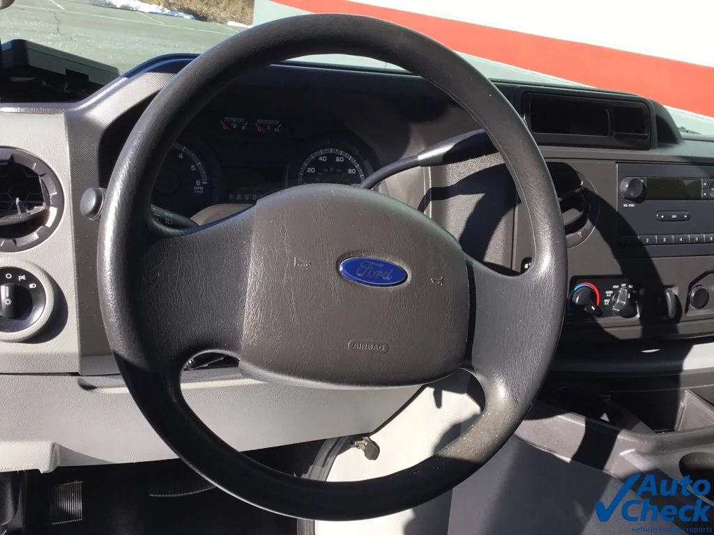 2016 Ford E-Series Cutaway Base - Photo 31
