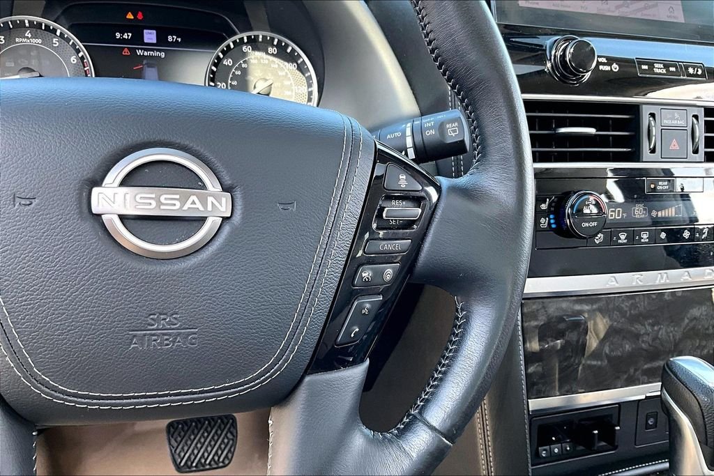 Used 2021 White Nissan Platinum image 21