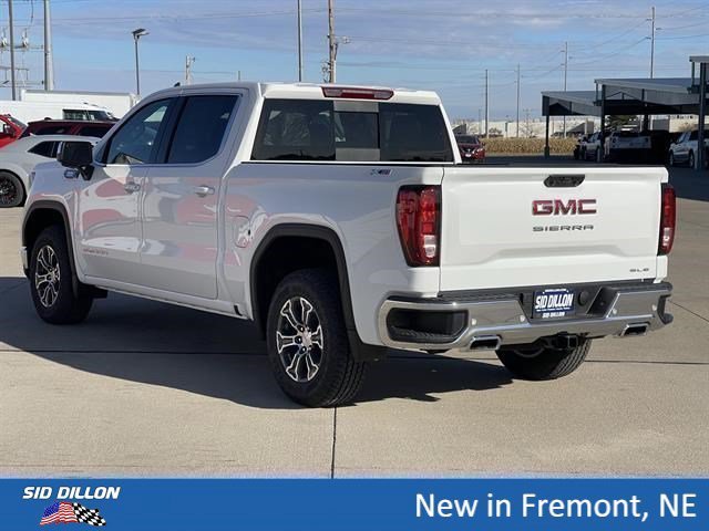 2026 GMC Sierra 1500 SLE - Photo 14