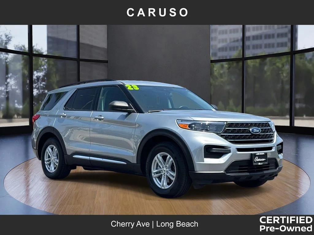2023 Ford Explorer XLT RWD's photo