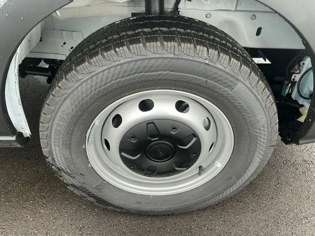 New 2026 Oxford White Ford Cargo Van image 11