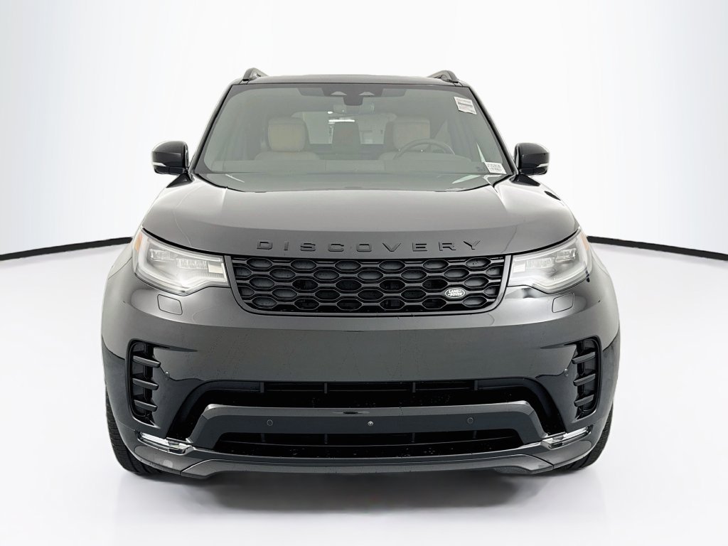 New 2026 Santorini Black Land Rover Dynamic SE image 2