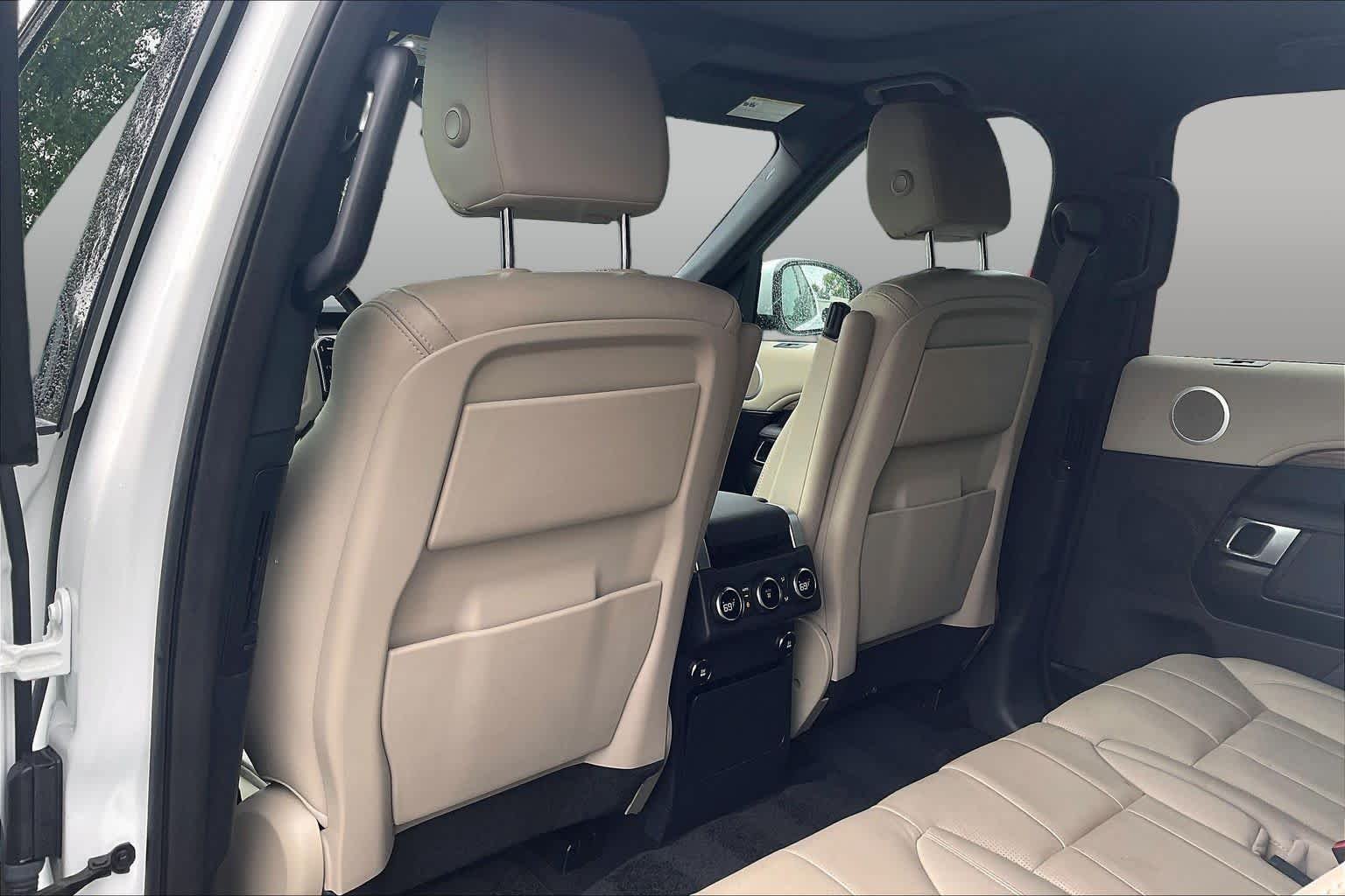 Used 2019 Fuji White Land Rover SE image 22
