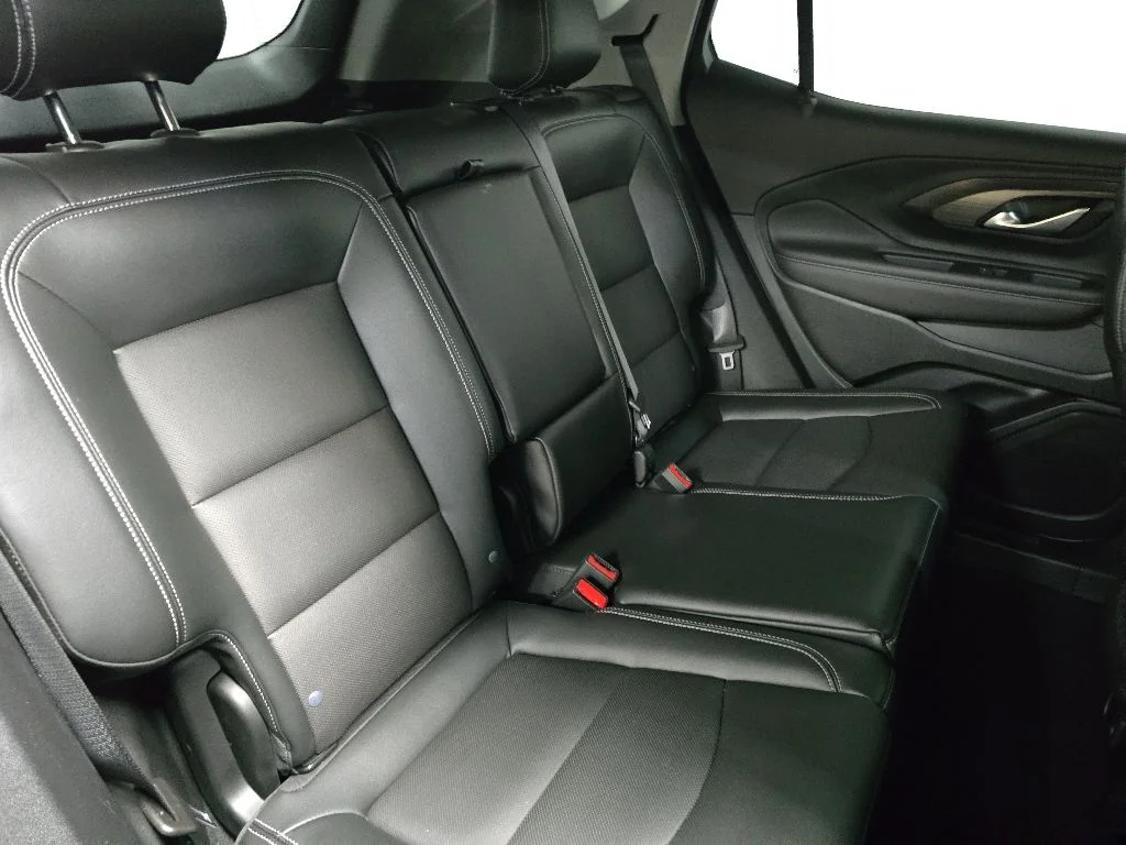 Used 2023 Blue GMC SLT image 16