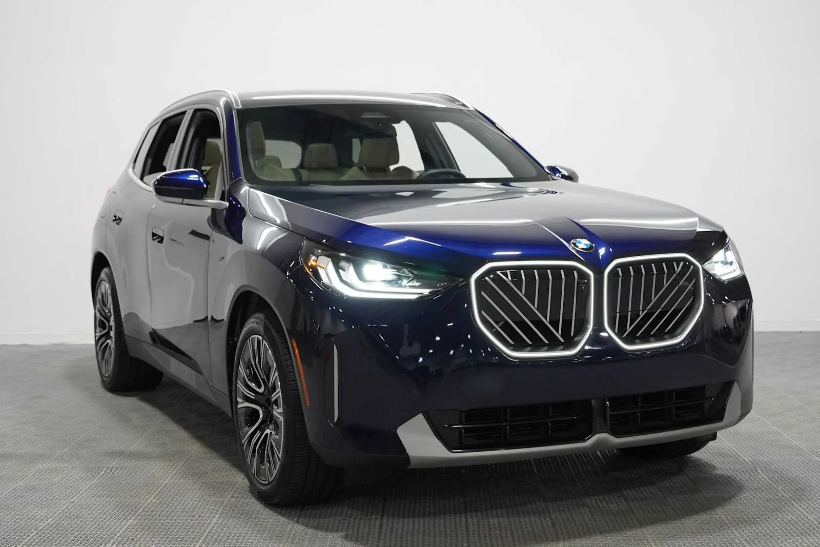 Certified Used 2026 Tanzanite Blue II Metallic BMW 30 xDrive image 3
