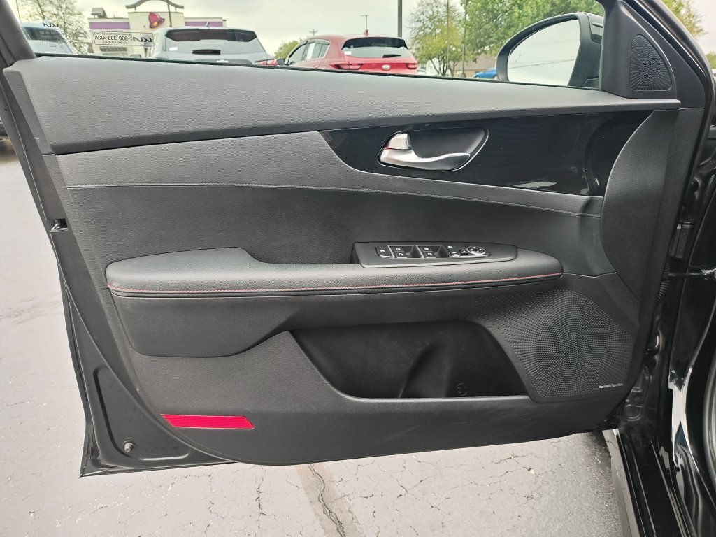 Used 2023 Black Kia GT image 11