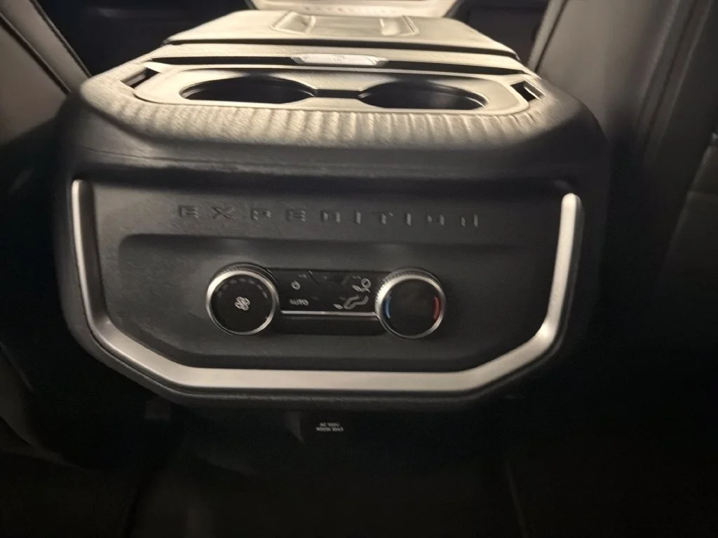 Used 2025 Star White Meta Ford Active image 16