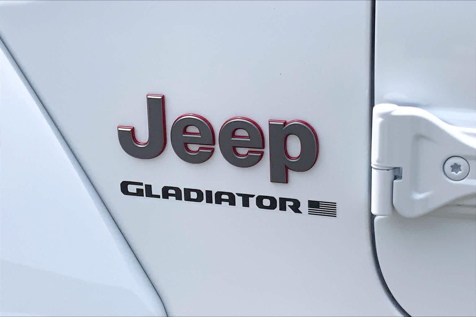 New 2026 Bright White Clearcoat Jeep Rubicon X image 14
