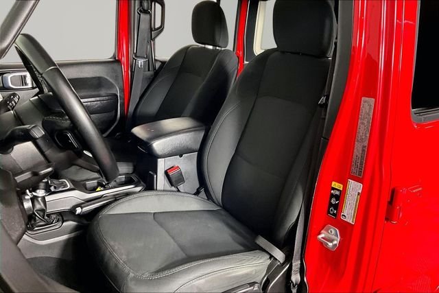 Used 2022 Red Jeep Unlimited Sport Altitude image 20
