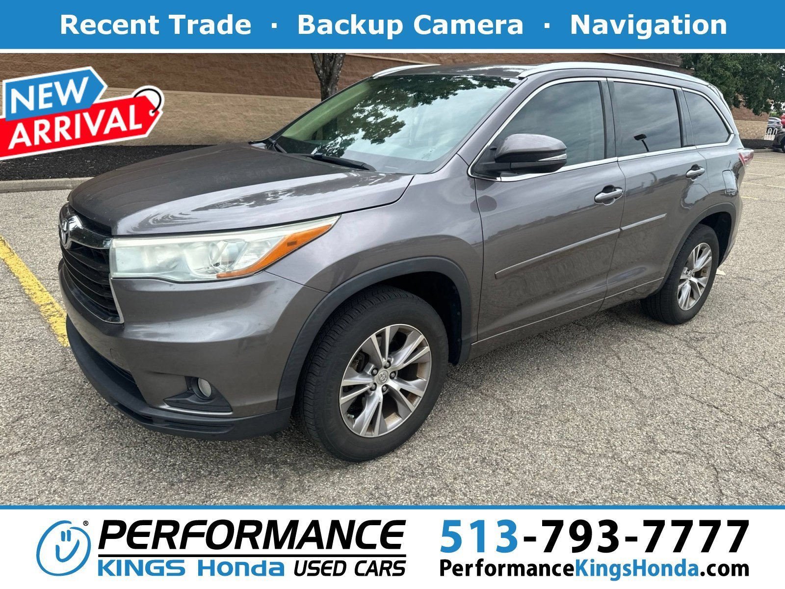 Used 2015 Predawn Gray Mica Toyota XLE image 1