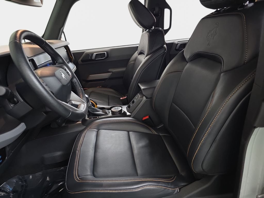Used 2023 Cactus Gray Ford Badlands image 17