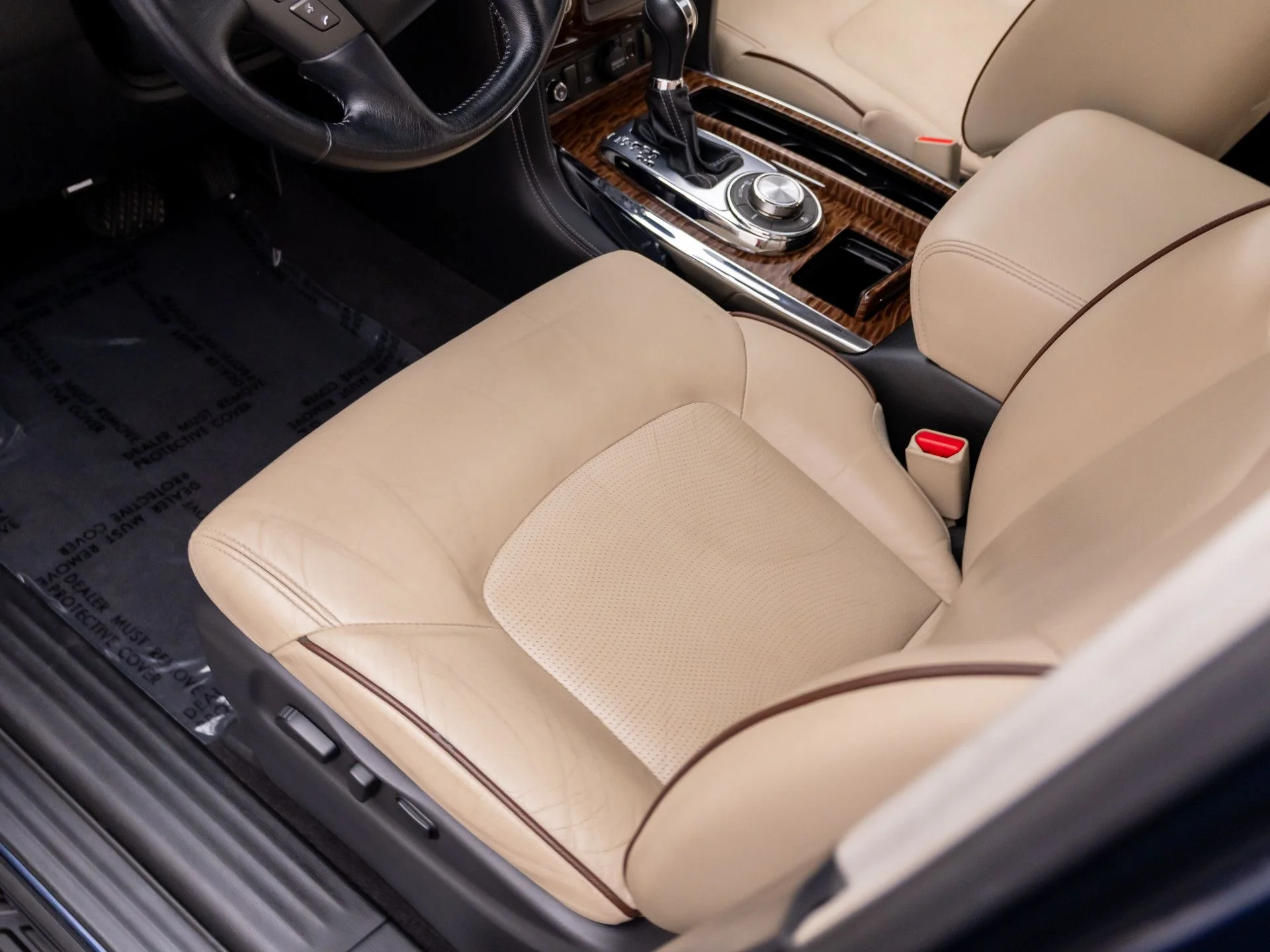 Used 2019 Blue Nissan Platinum image 14
