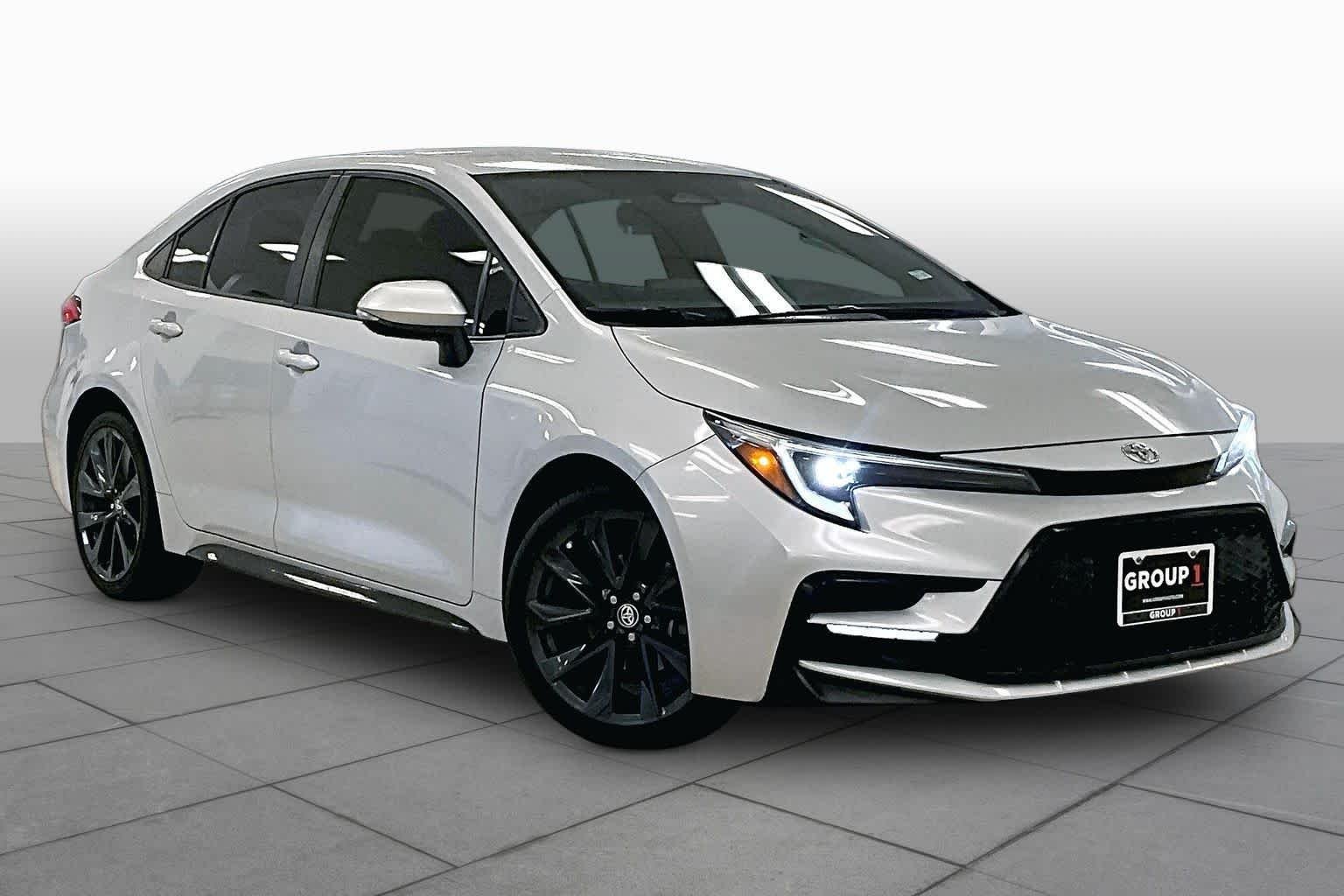 Used 2024 Classic Silver Metallic Toyota SE image 2