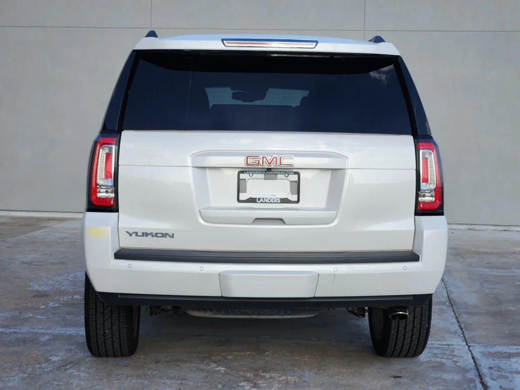 Used 2018 White Frost Tricoat GMC SLT image 6