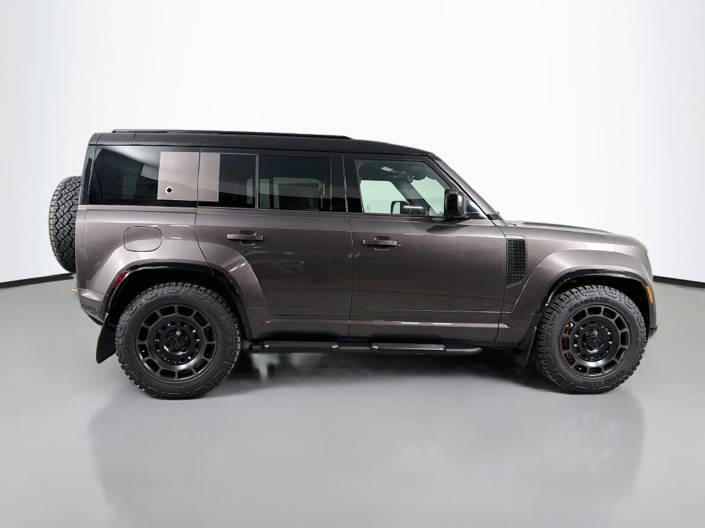 New 2026 Charente Grey Land Rover  OCTA image 4