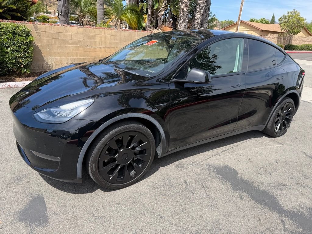 Used 2021 Black Tesla Long Range image 5