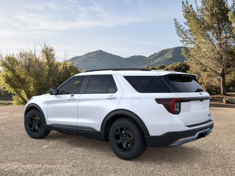 New 2026 Star White Metallic Tri-Coat Ford Tremor® image 4