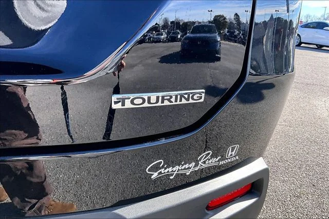 New 2025 Honda Pilot Touring+ 4D Sport Utility