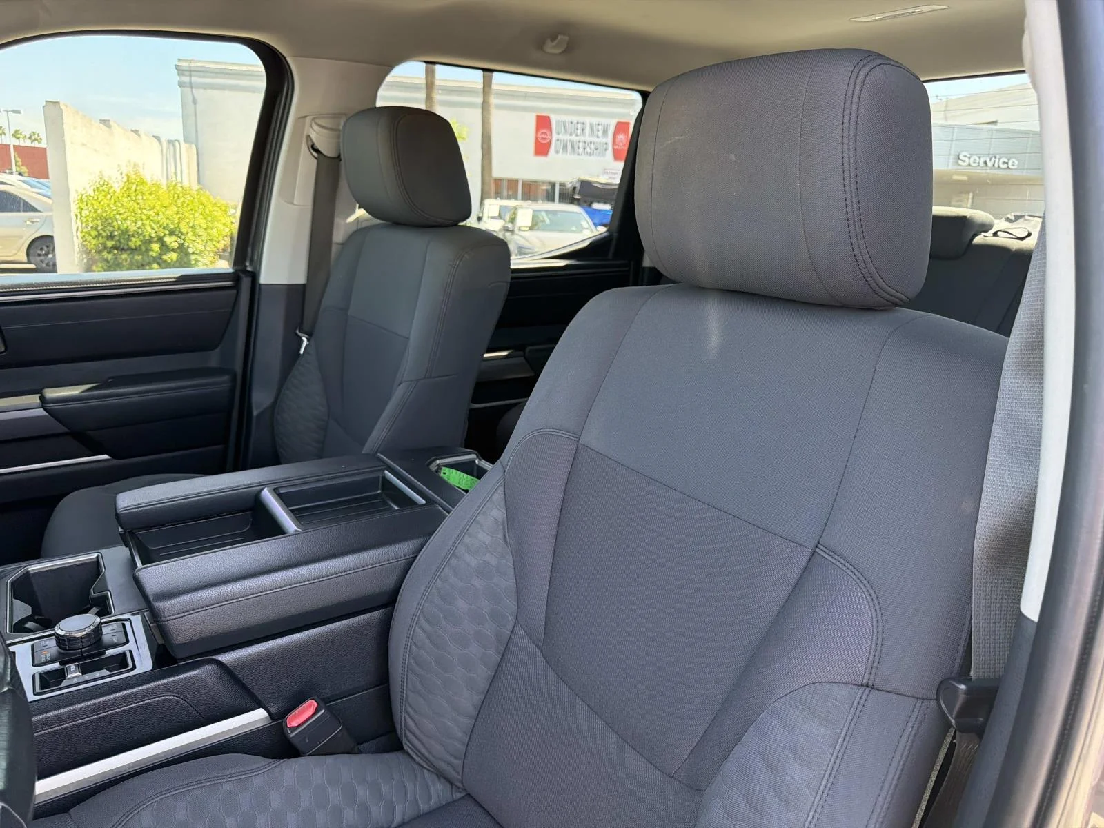 Used 2022 Magnetic Gray Metallic Toyota SR5 image 23