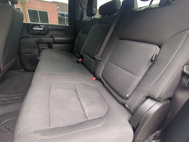 Used 2023 White Chevrolet Custom image 28
