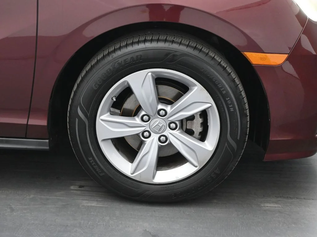 Used 2020 Red Honda EX image 24