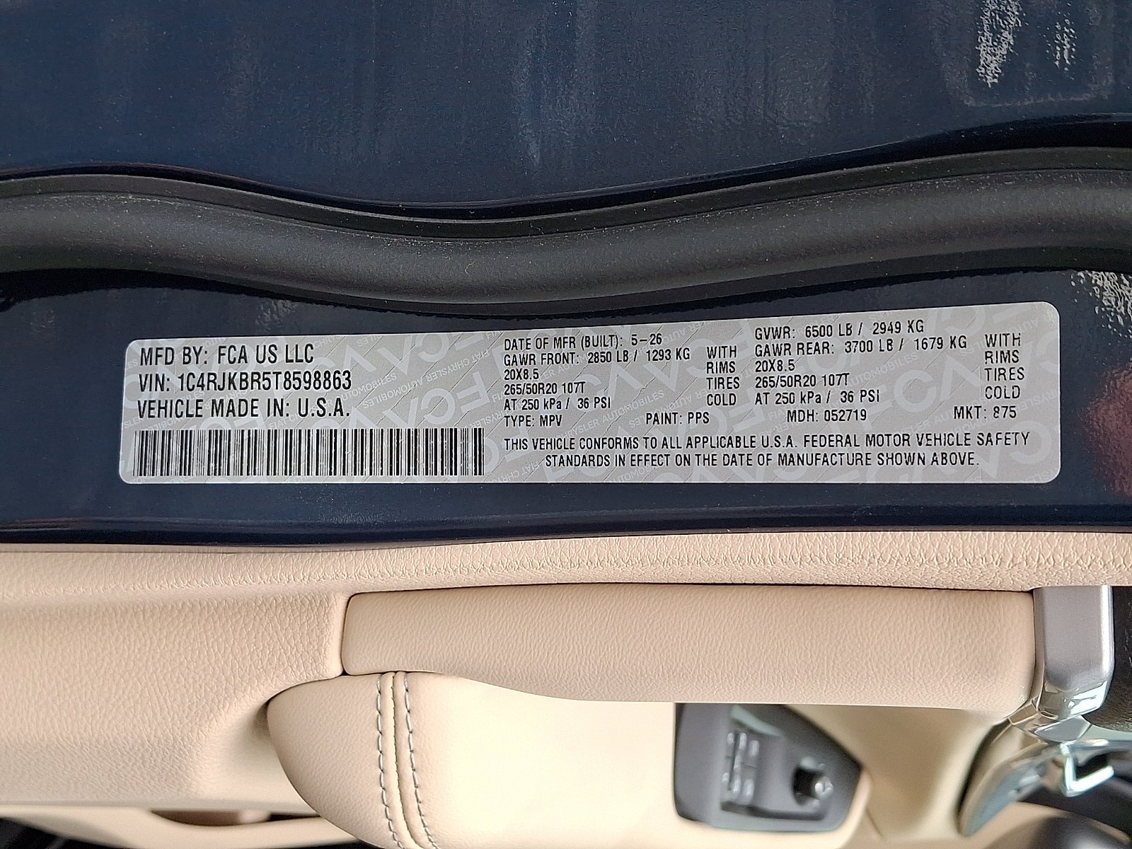 New 2026 Fathom Blue Pearl-Coat Exterior Paint Jeep Limited image 17