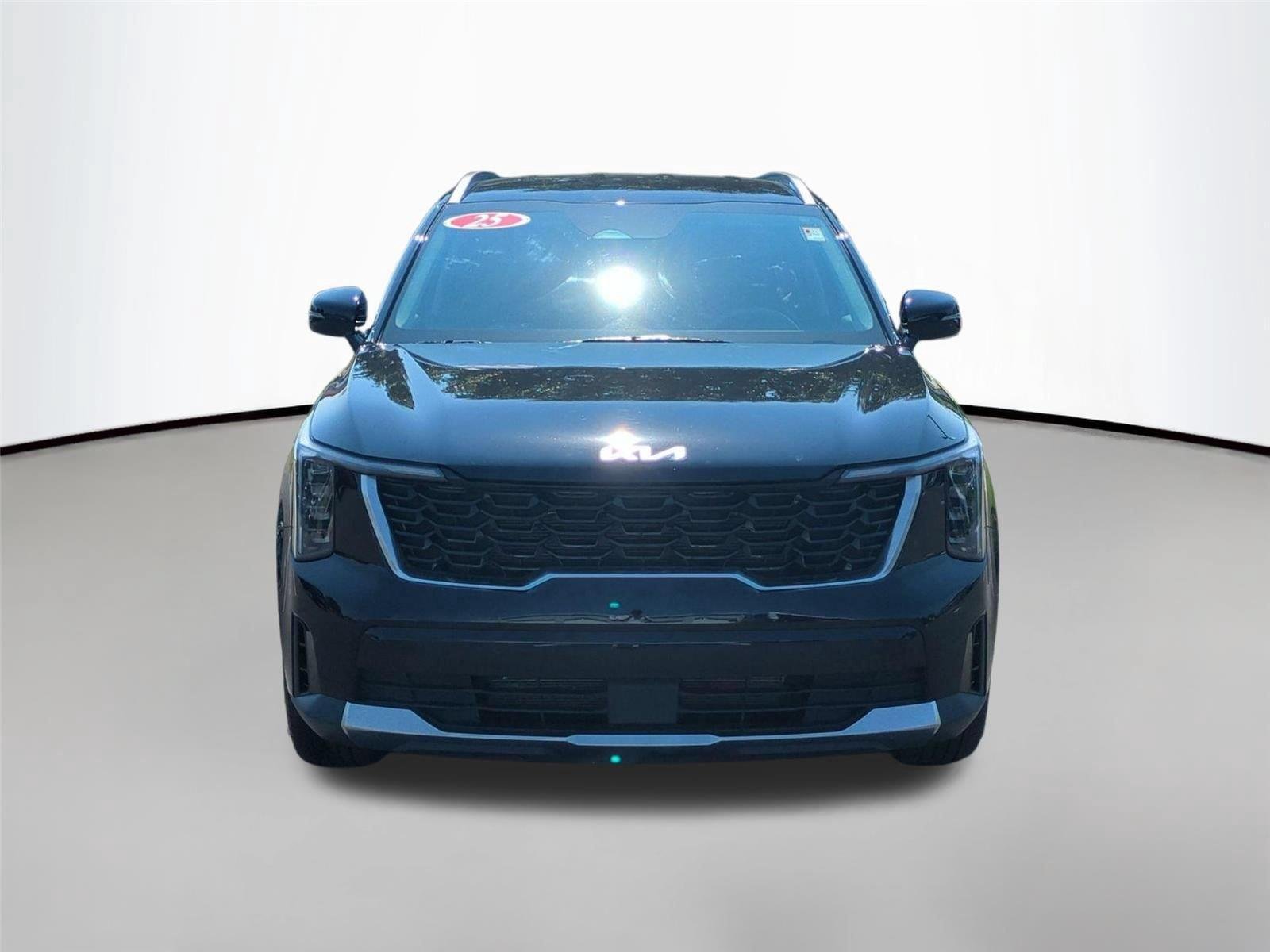 Used 2025 Ebony Black Kia S image 8