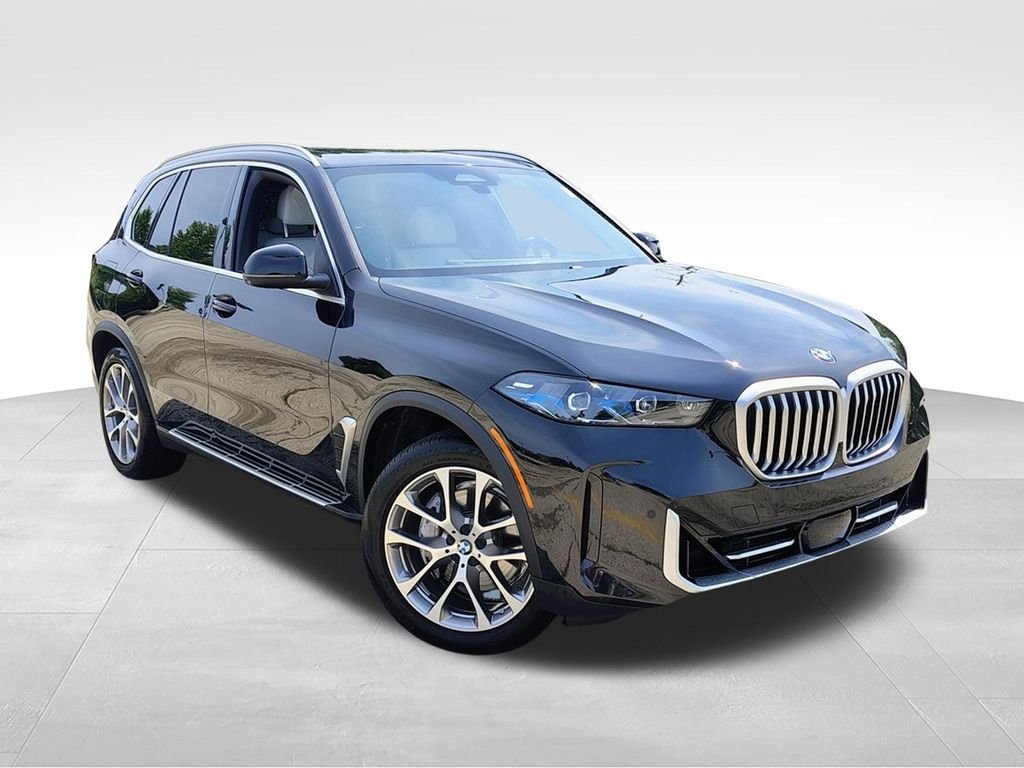 Used 2026 Black BMW xDrive40i image 2
