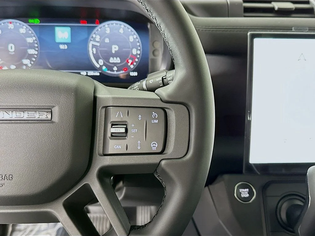 2026 Land Rover Defender S - Photo 14