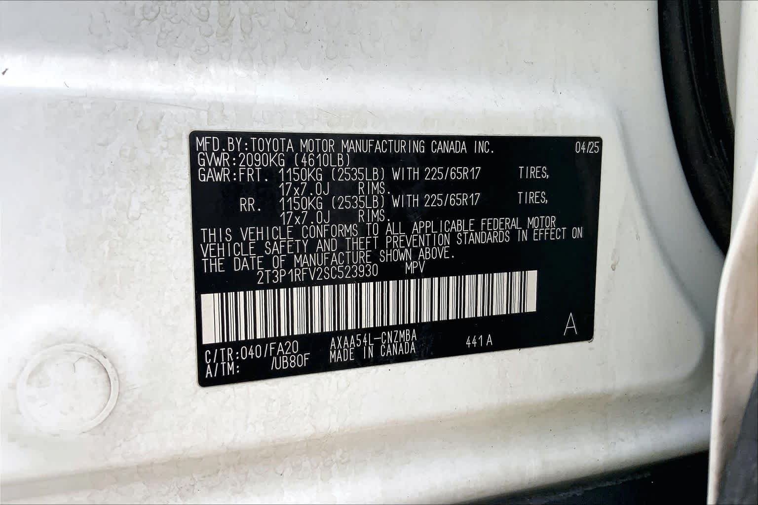Used 2025 Ice Cap Toyota XLE image 36