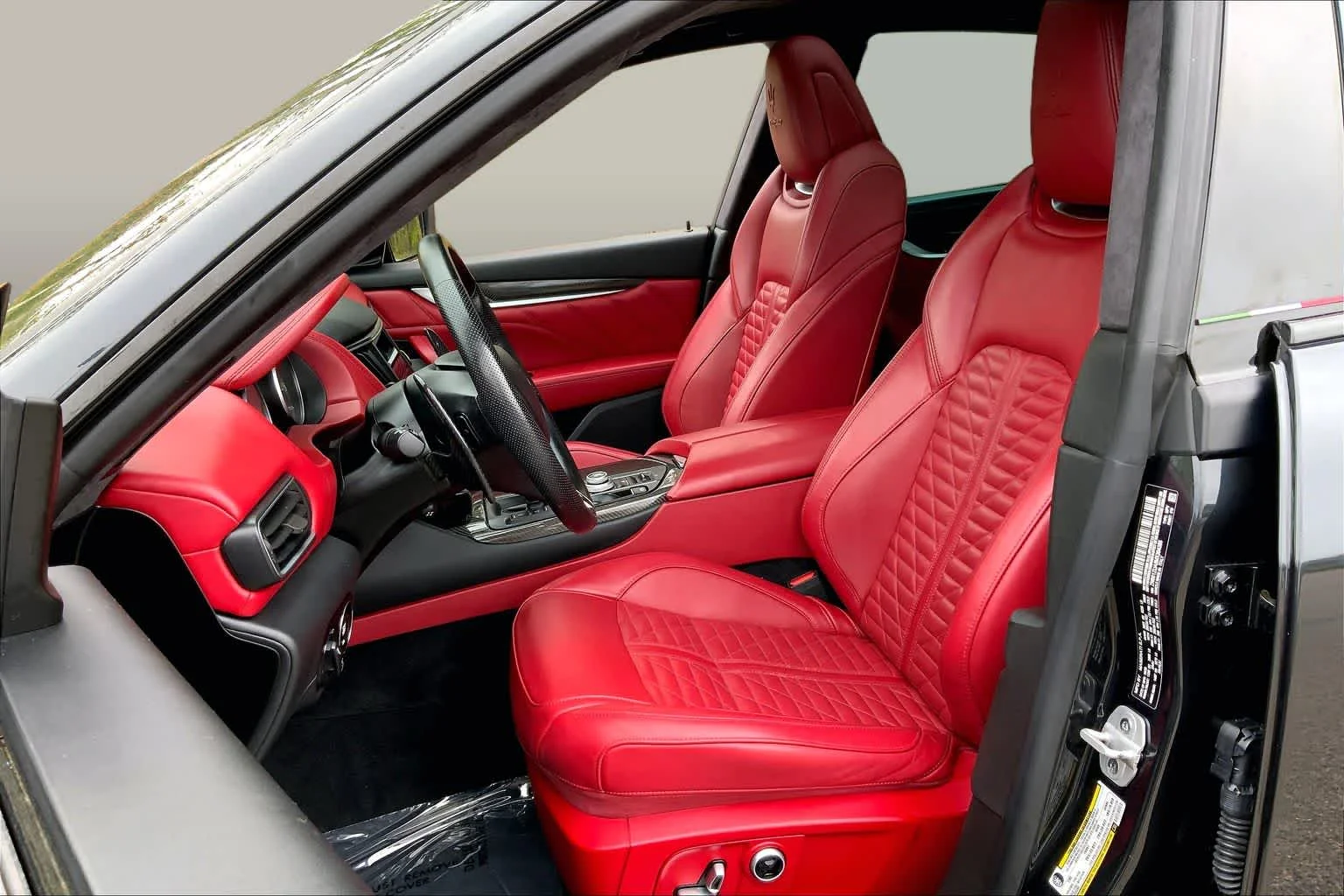 Used 2021 Nero Ribelle Metallic Maserati Trofeo image 9