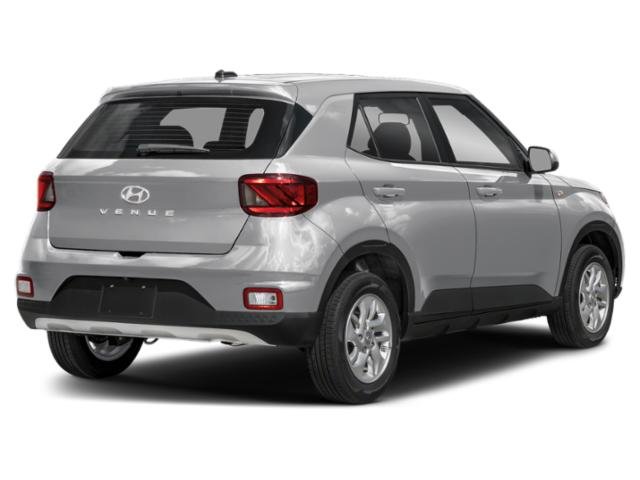 New 2026 Shimmering Silver Hyundai SE image 3