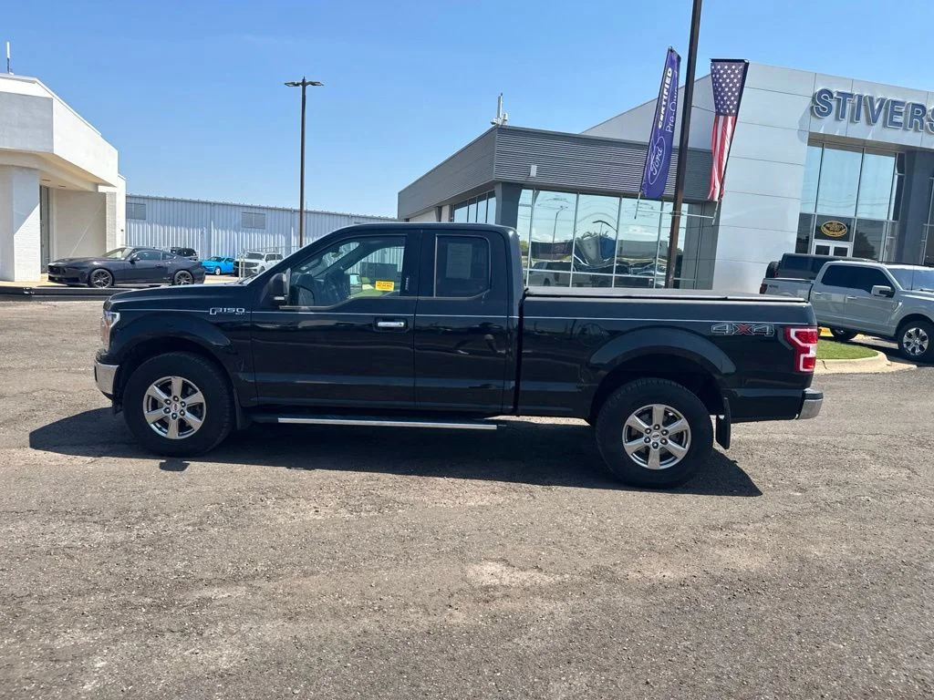 Used 2018 Guard Metallic Ford XLT image 9