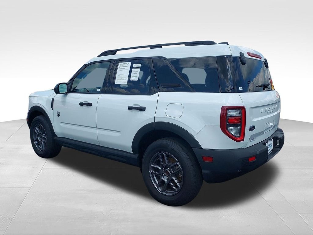 Used 2025 White Ford Big Bend image 3