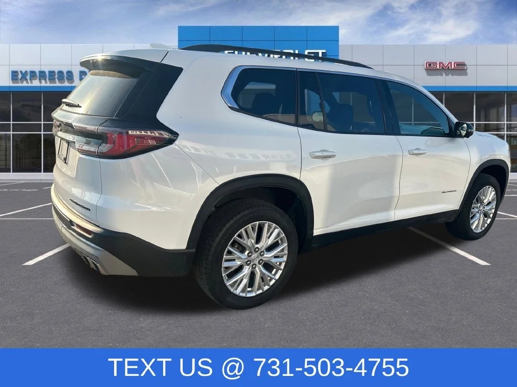 Used 2024 White GMC Elevation image 7