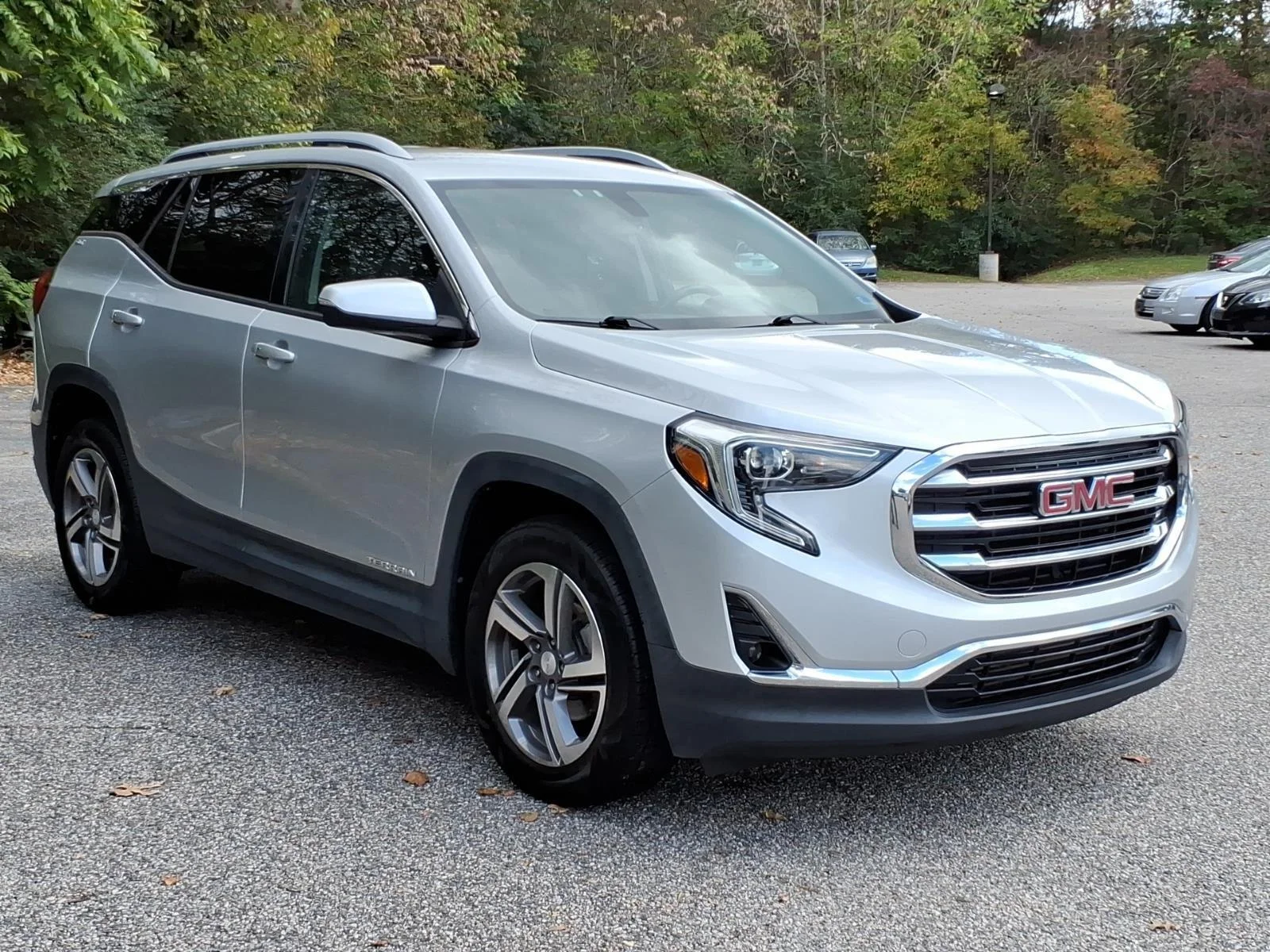 Used 2019 Quicksilver Metallic GMC SLT image 5