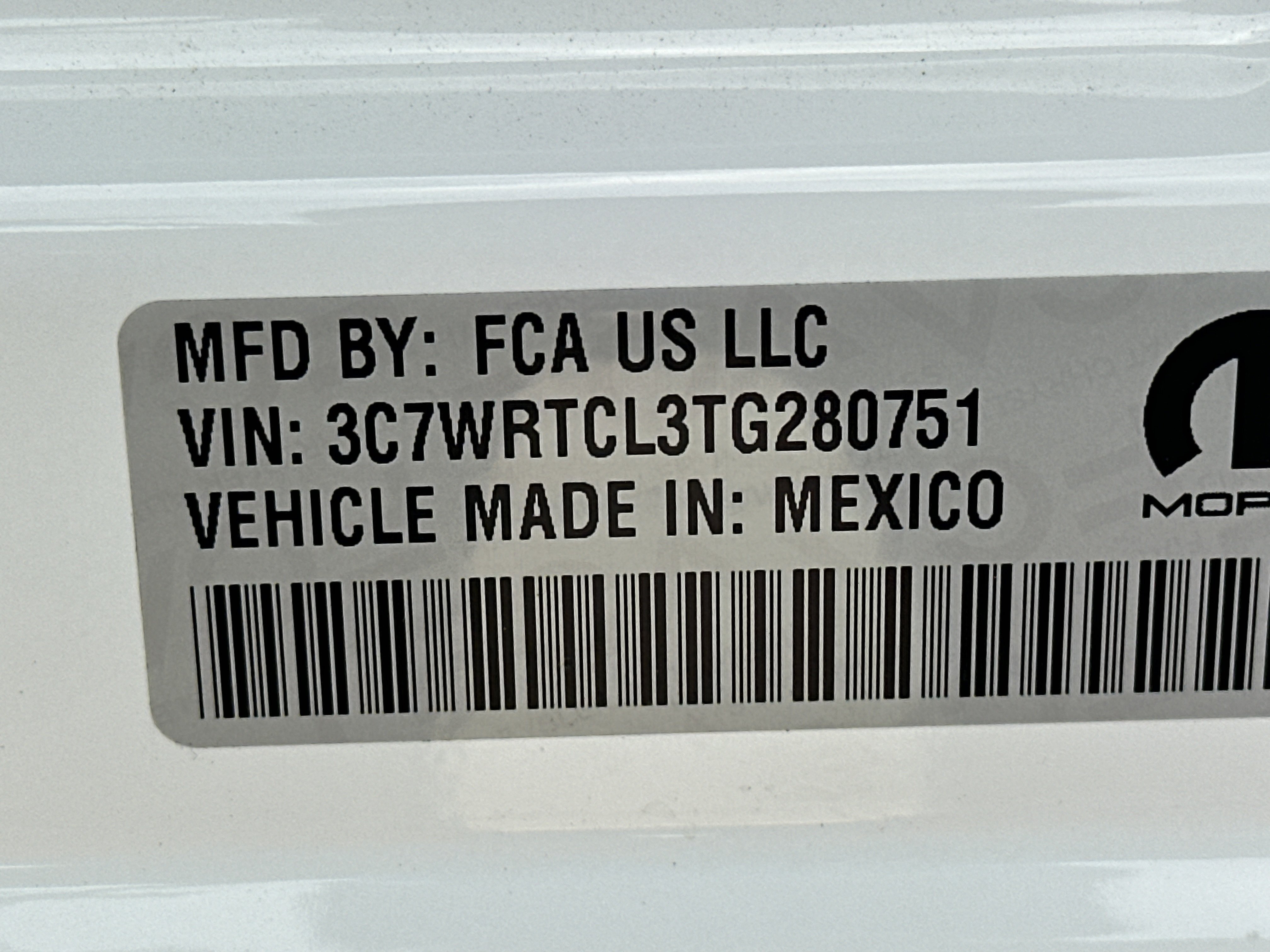 New 2026 Bright White Clear-Coat Exterior Paint RAM Big Horn image 30