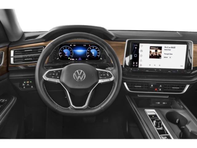 Used 2024 Deep Black Pearl Volkswagen 2.0T SE w/Technology image 7
