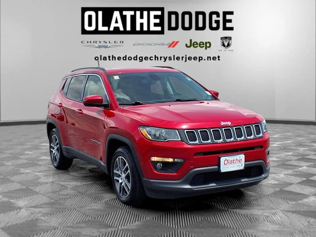 Certified Used 2020 Red Jeep Latitude image 29