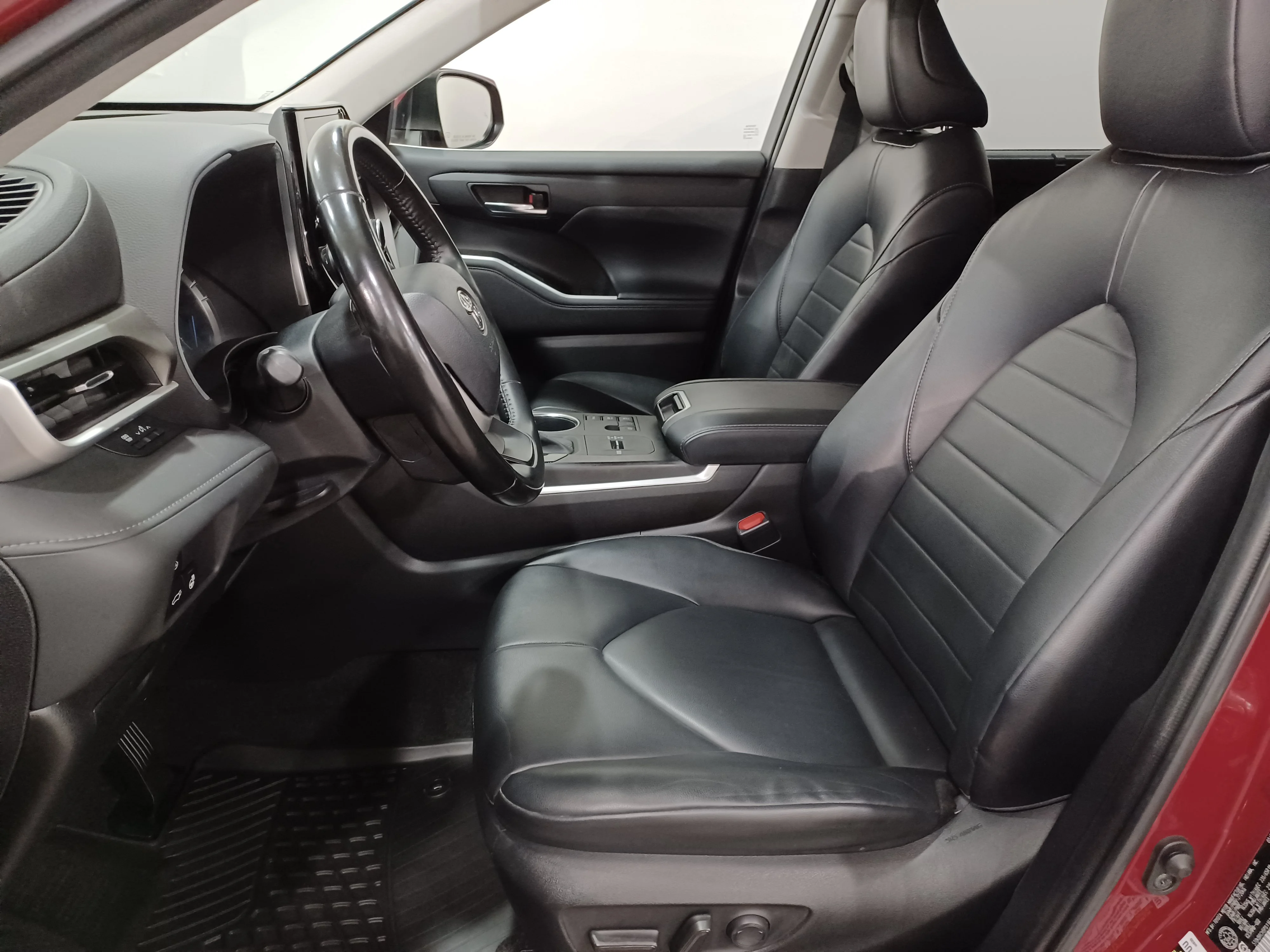 Certified Used 2023 Ruby Flare Pearl Toyota XLE AWD*8 Pass | Adaptive Cruise | Htd Leather | Htd Wheel | Lane Keep Assist | Blind Spot Detection image 10