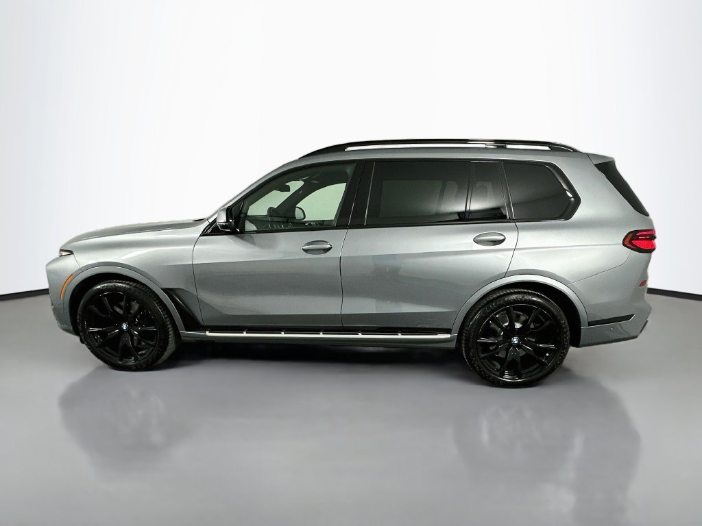 Used 2023 Skyscraper Grey Metallic BMW xDrive40i image 8