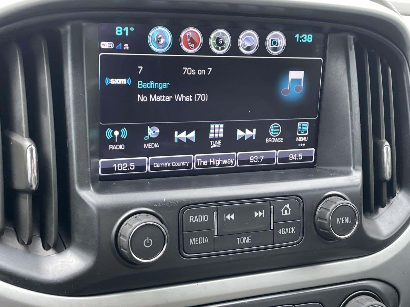 Used 2018 Black Chevrolet 4WD LT image 22