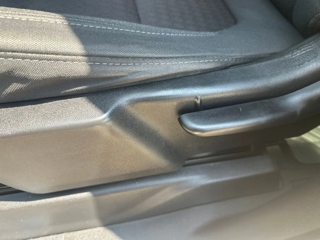 Used 2020 Silver Chevrolet LT image 5