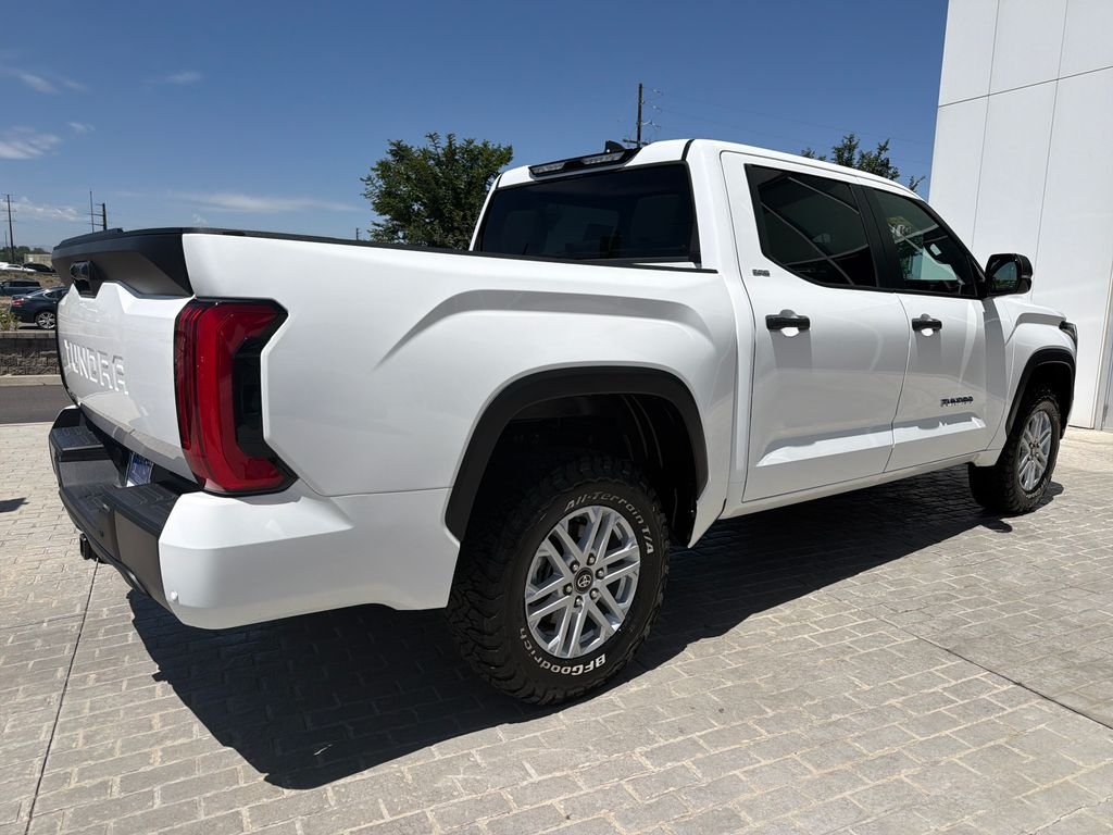 Used 2025 Ice Toyota SR5 image 5