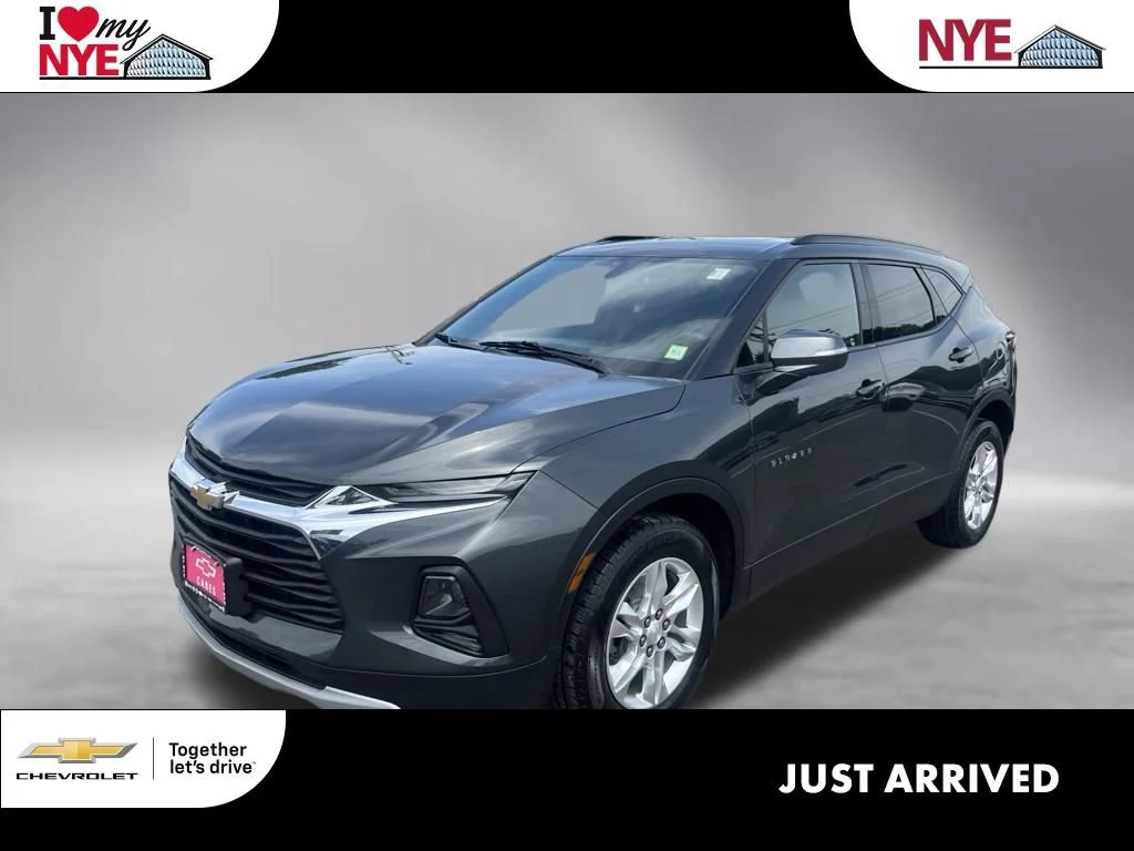 Used 2019 NIGHTFALL GRAY METALLIC Chevrolet 4DR AWD LT image 1