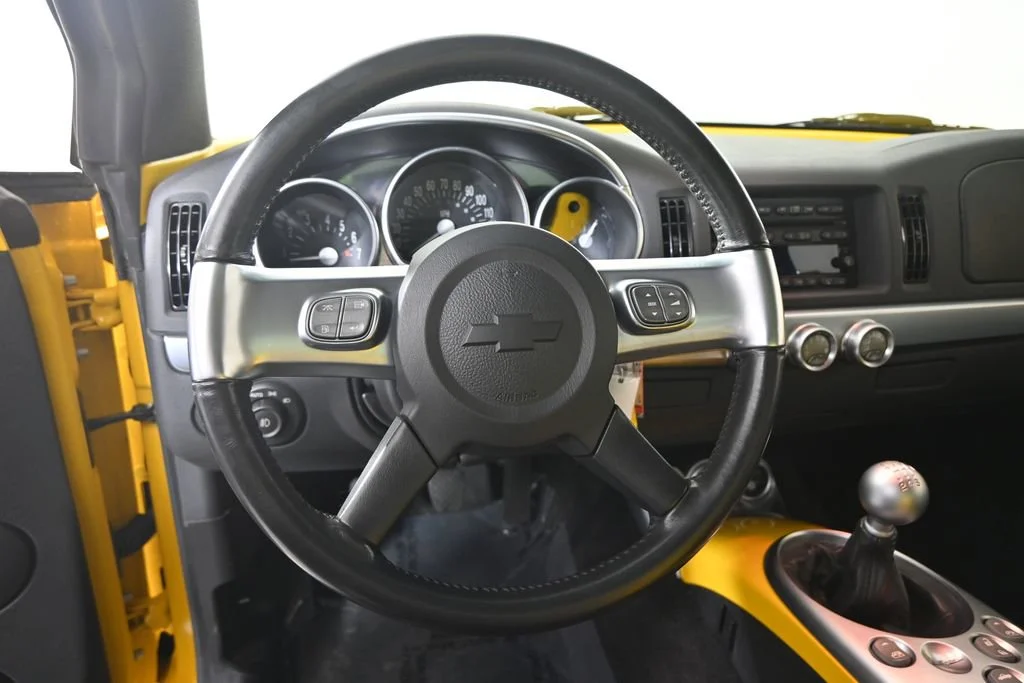 2005 Chevrolet SSR LS - Photo 29